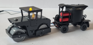 Preview: Dampfwalze mit Teerbehälter